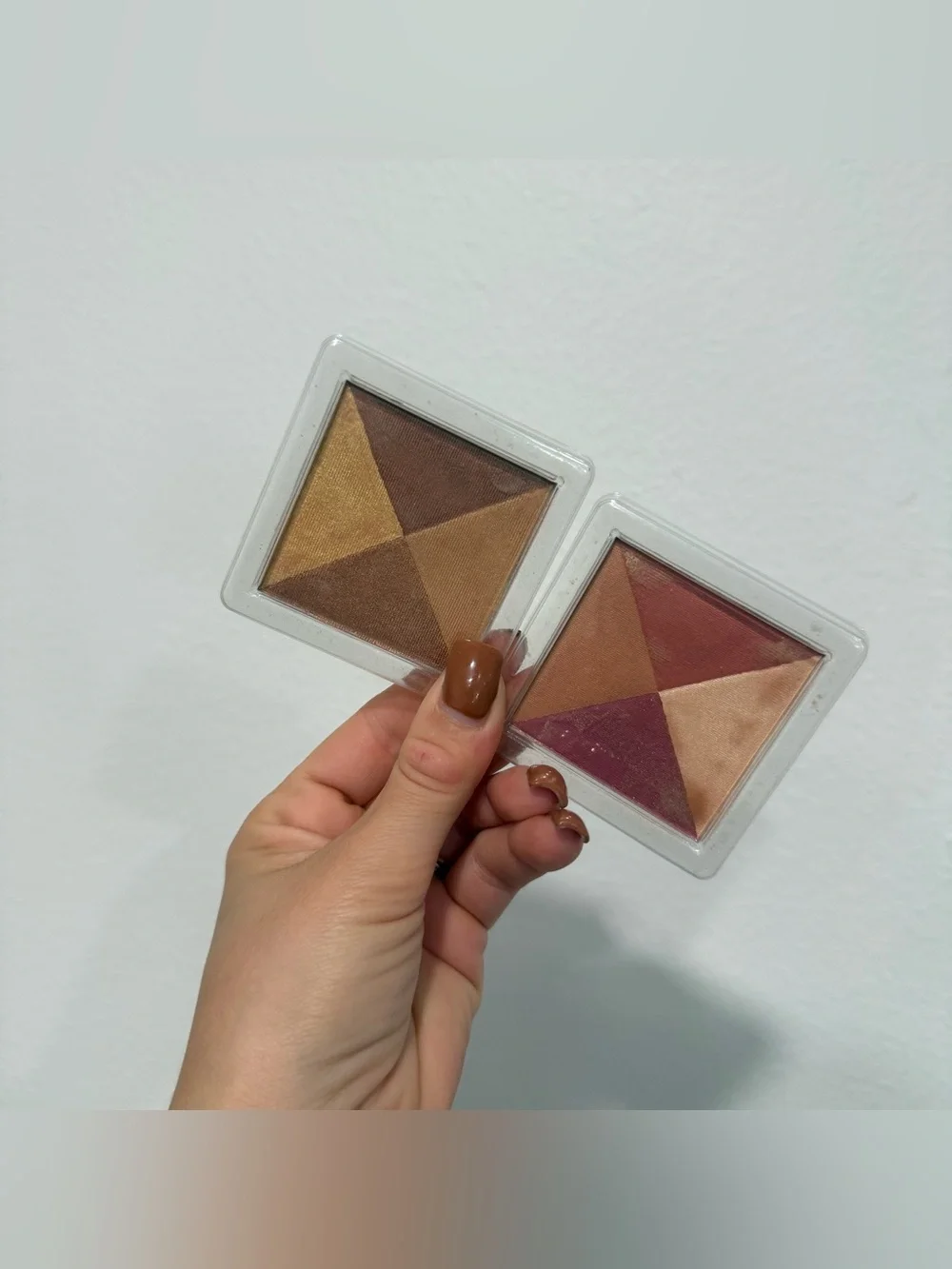 Nyx Cosmetics 2 Away We Glow Illuminating Powders: Sunset BLVD & Candlelit